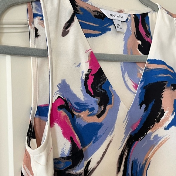 NWT Nine West Vibrant Sleeveless Blouse Women’s Size XS - Picture 8 of 13